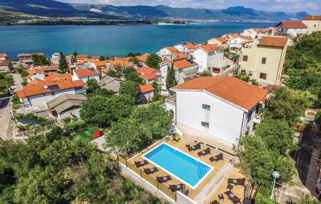 Villa Calluna トロギール エクステリア 写真